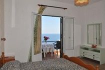 Yannis Servos Barbati Apartments Экстерьер фото